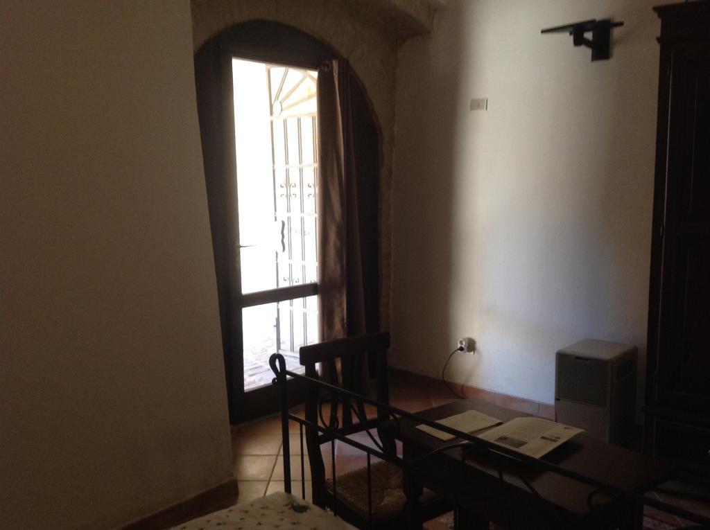 Le Copertelle Bed&Breakfast Serra San Quirico Eksteriør bilde
